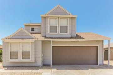 8713 W Jefferson St Peoria, AZ 85345